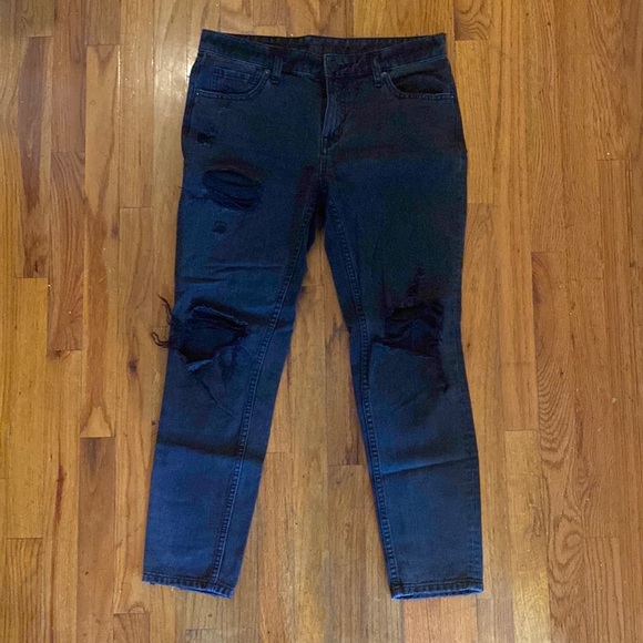 BDG Denim - Distressed Boyfriend BDG Jeans